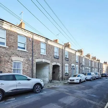 Apartmán Lovely Four Poster Hypnos Bed Gf Apt Bishy Rd Area *